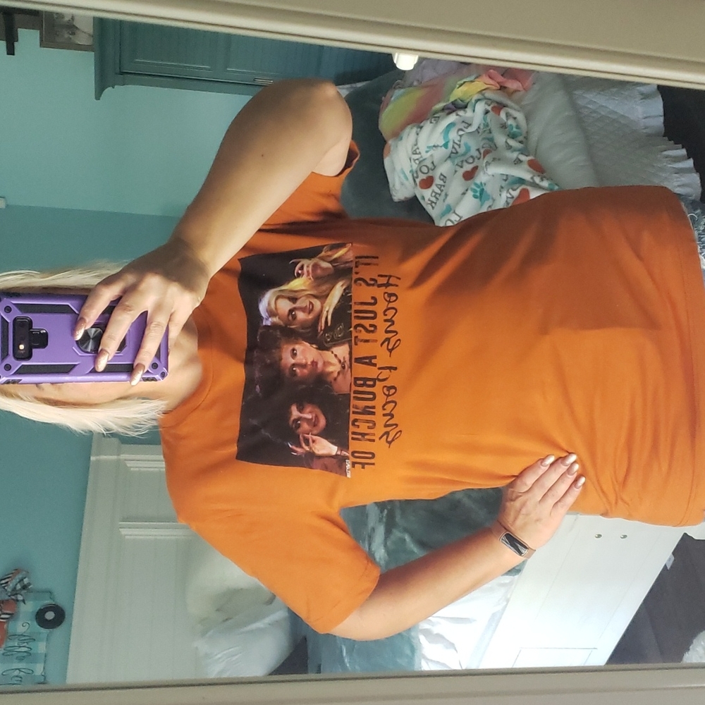 🛍 Hocus Pocus T-shirt